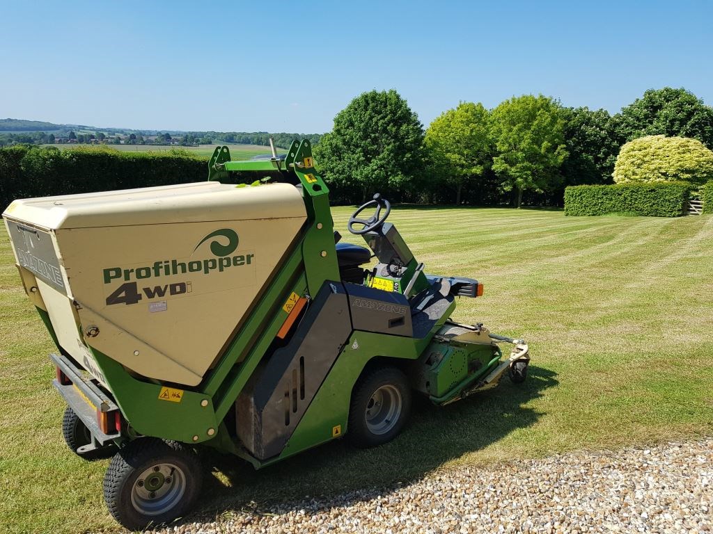 Grass cutting and lawn mowing using Amazone Profihopper for the perfect finish.